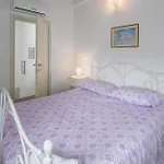 4 Bedroom Amazing Home In Porec